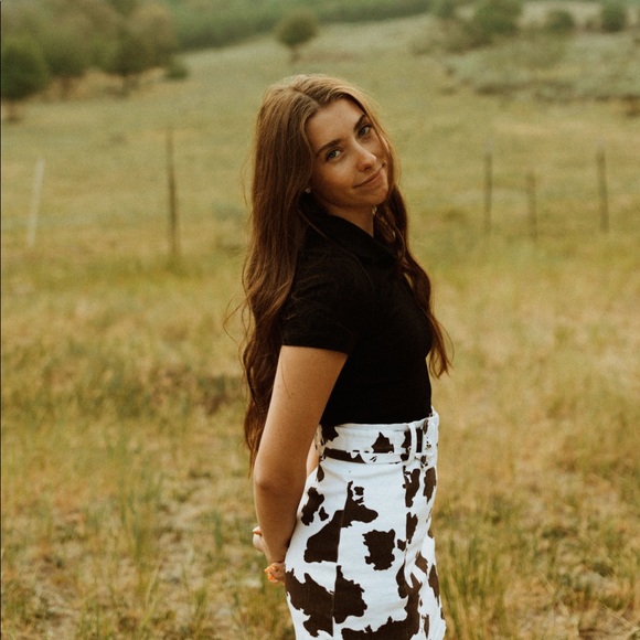 Meet your Posher, Ella - Picture 4 of 7